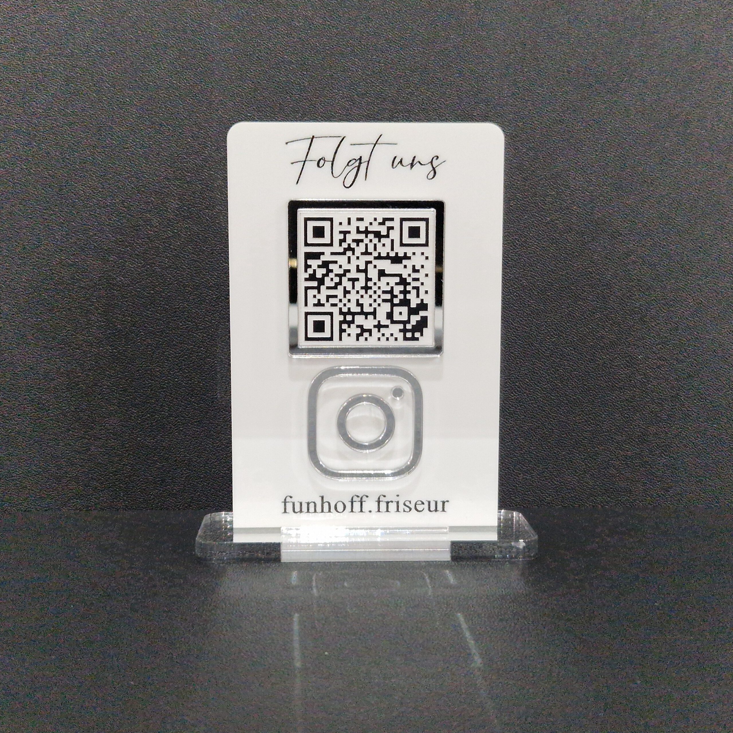 QR Socialmediaständer-1 mit Wunschtext – Bild 23