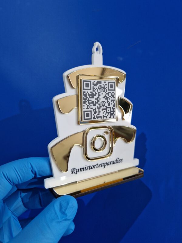 QR Socialmediaständer-19 Torte mit Wunschtext