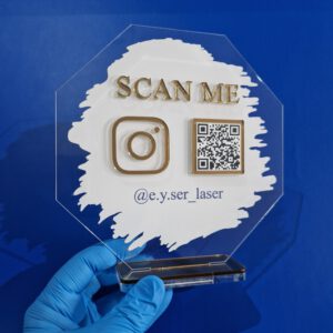 QR Socialmediaständer-20 Achteck