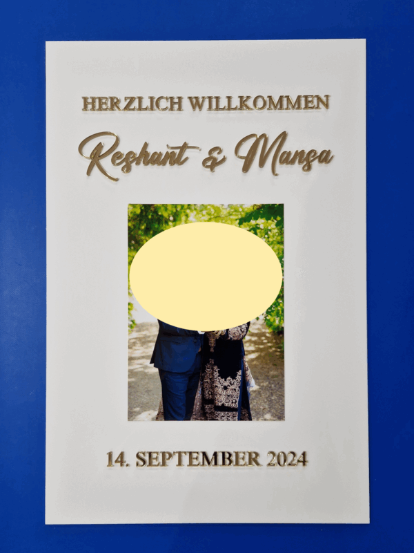 Empfangsschild mit Foto des Brautpaares – Bild 6